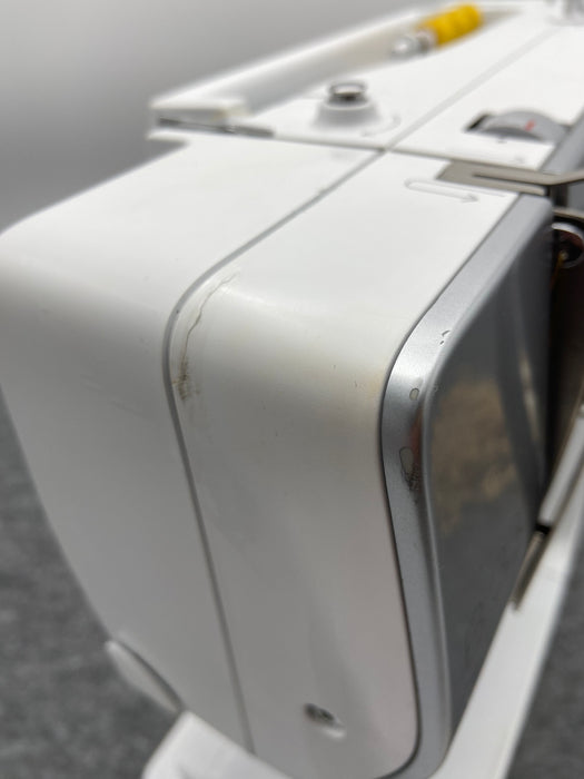 Gebraucht: Bernina B330 Nähmaschine