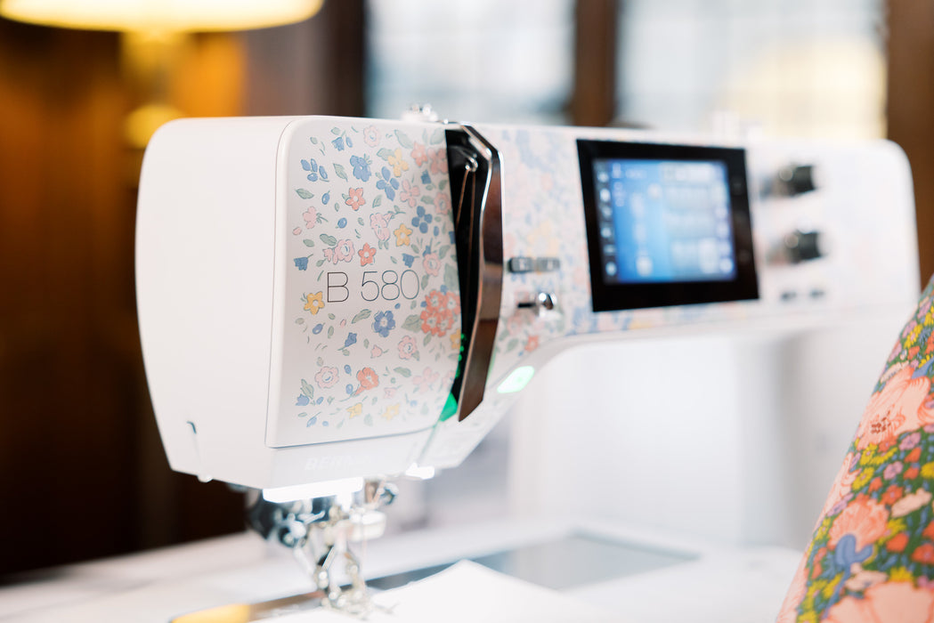 BERNINA 580 Liberty Näh- und Stickmaschine (Sondermodell)