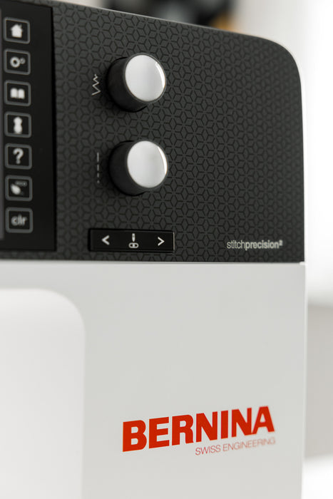 Bernina B 790 ULTRA Näh- und Stickmaschine inkl. Stickmodul