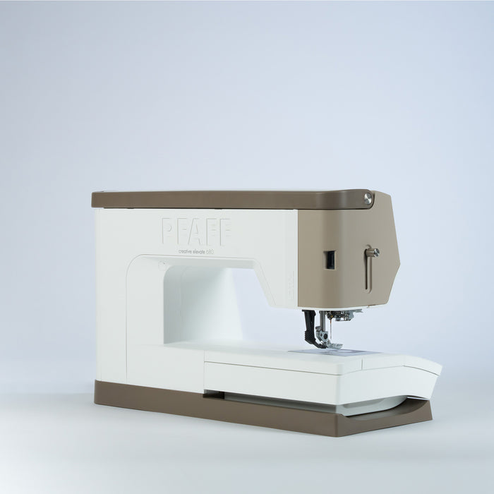 PFAFF creative elevate 680 Näh- und Stickmaschine (ohne Stickmodul)